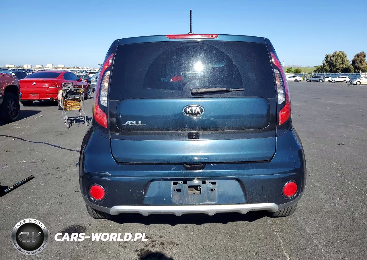 2017 Kia Soul + VIN:KNDJP3A55H7418553 - 6