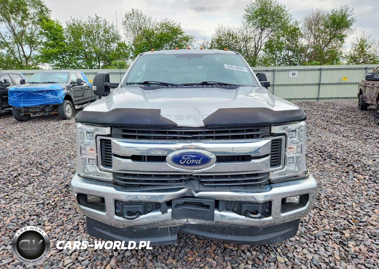 2019 Ford F250 Super Duty VIN:1FT7W2B64KED24262 - 5