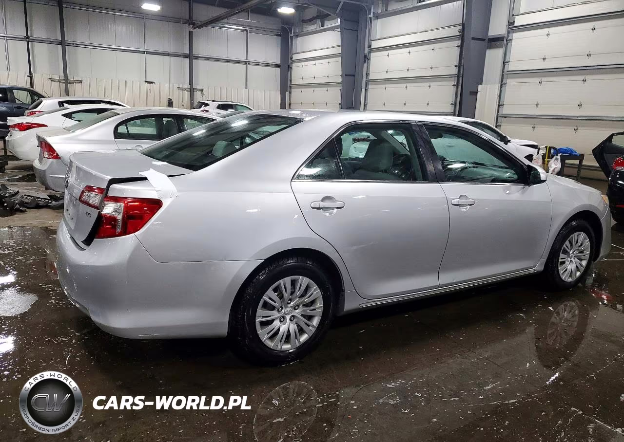 2012 Toyota Camry Le VIN:4T4BF1FK2CR247346 - 3