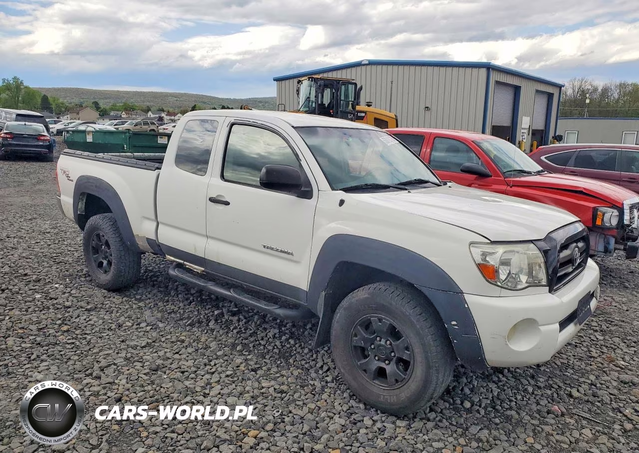 2005 Toyota Tacoma Access Cab VIN:5TEUU42N65Z041472 - 4