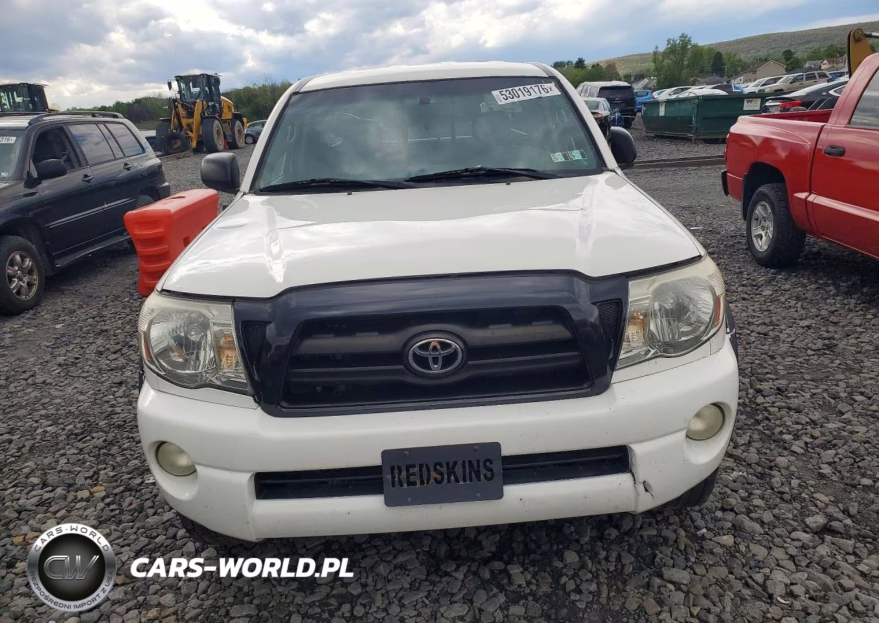 2005 Toyota Tacoma Access Cab VIN:5TEUU42N65Z041472 - 5