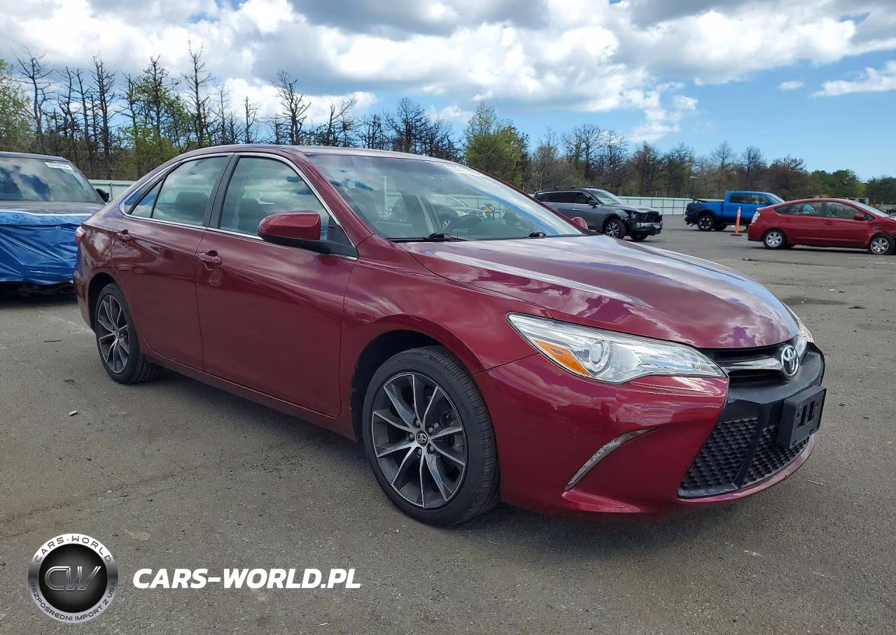 2017 Toyota Camry Xse VIN:4T1BF1FK7HU694319 - 4