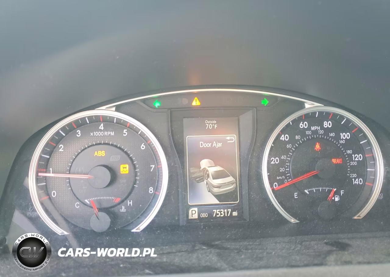 2017 Toyota Camry Xse VIN:4T1BF1FK7HU694319 - 9
