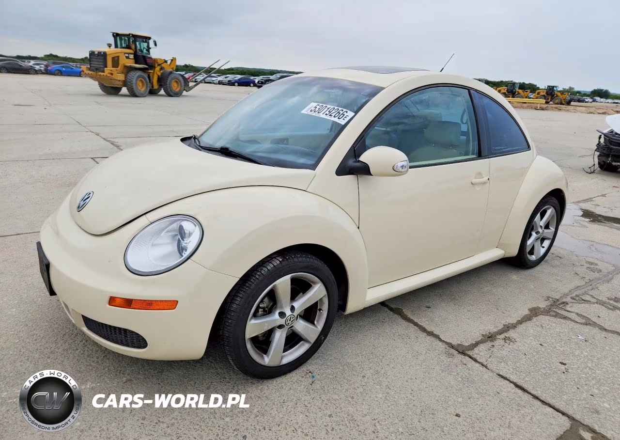 2008 Volkswagen New Beetle S