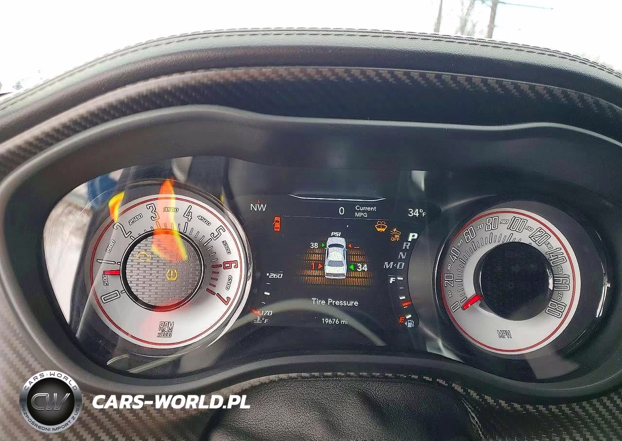 2021 Dodge Challenger R-T Scat Pack VIN:2C3CDZFJ7MH603040 - 9