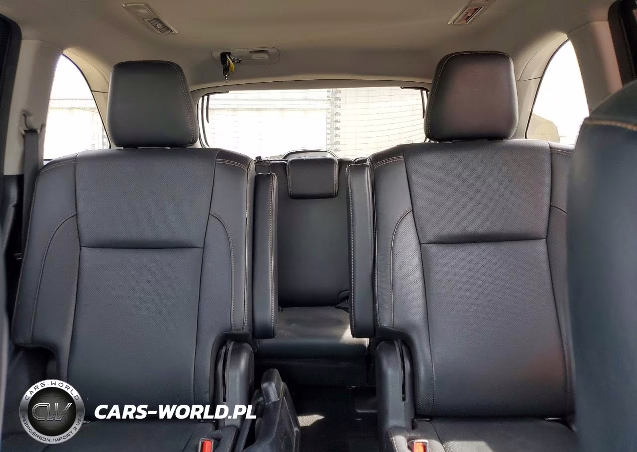 2018 Toyota Highlander Limited VIN:5TDDZRFH9JS888013 - 10