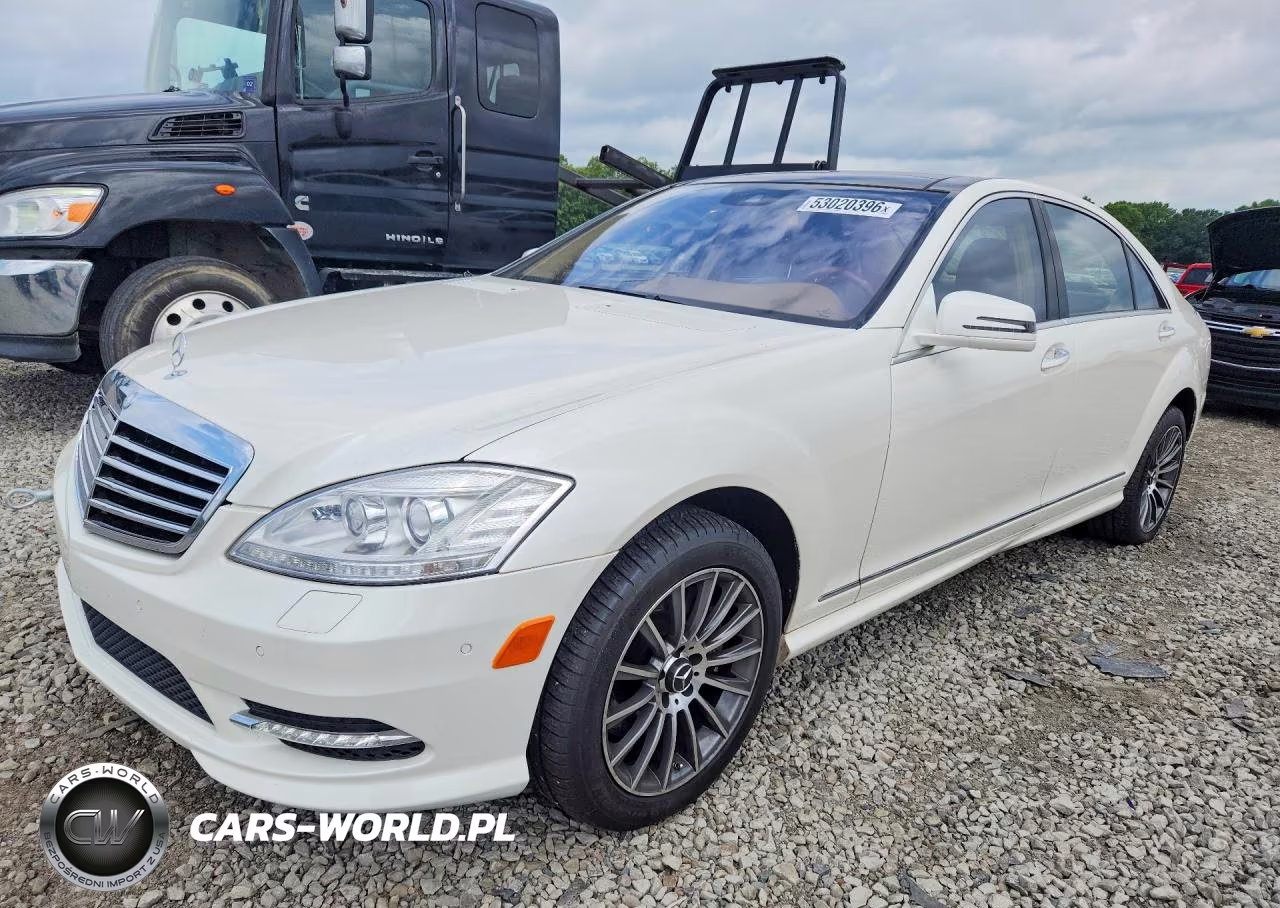 2011 Mercedes-Benz S 550