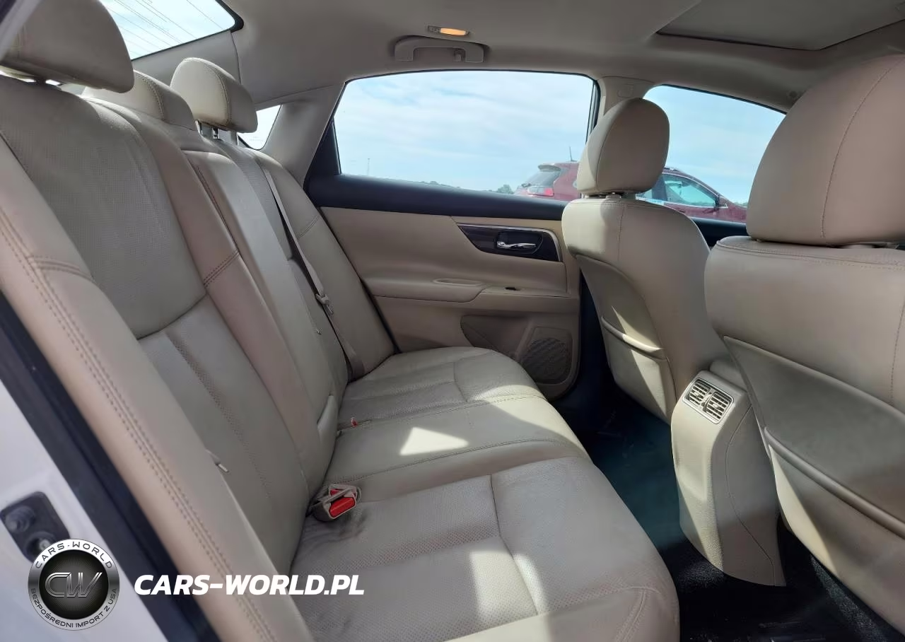 2015 Nissan Altima 2.5 VIN:1N4AL3AP6FN355152 - 10