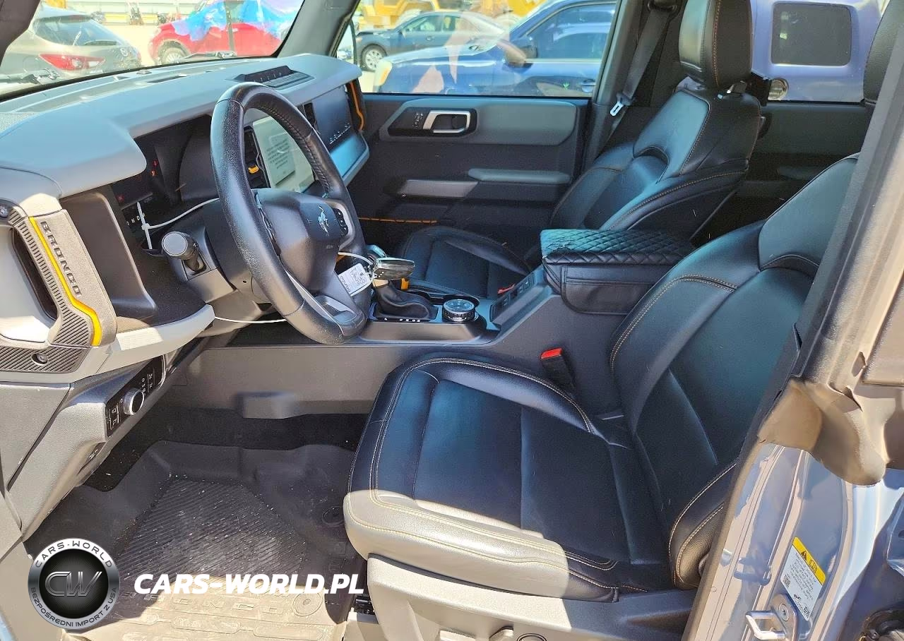 2023 Ford Bronco Base VIN:1FMEE5DP8PLB92591 - 7