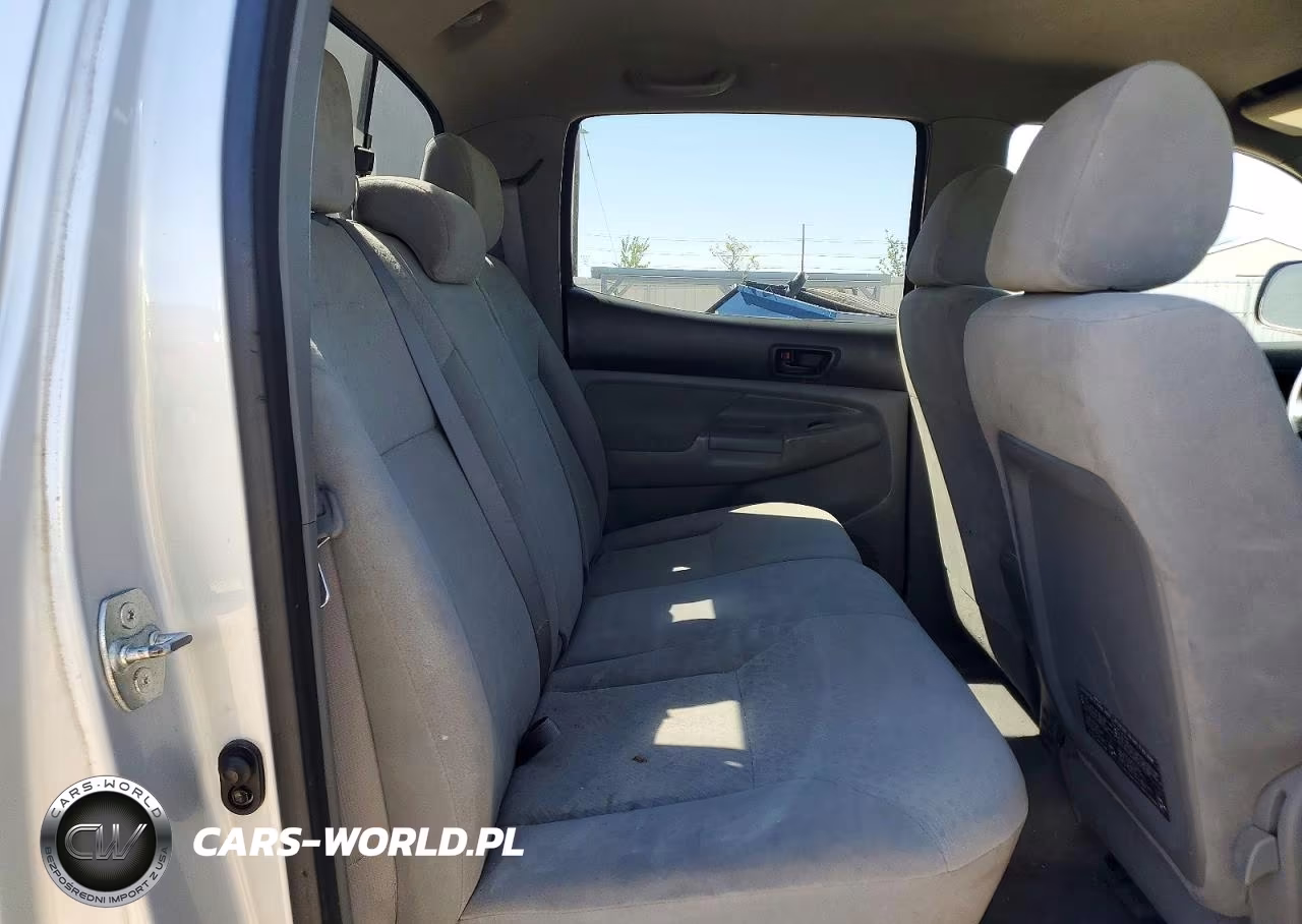 2005 Toyota Tacoma Double Cab Long Bed VIN:5TEMU52NX5Z110623 - 10