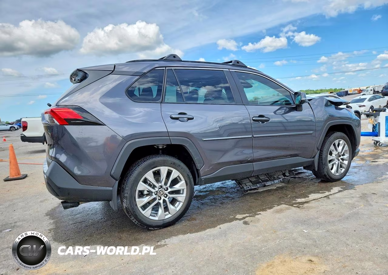 2024 Toyota Rav4 Xle Premium VIN:2T3C1RFV5RC284737 - 3