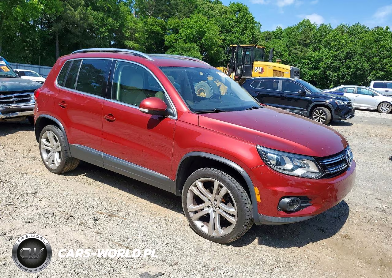 2013 Volkswagen Tiguan S VIN:WVGAV3AX4DW088911 - 4