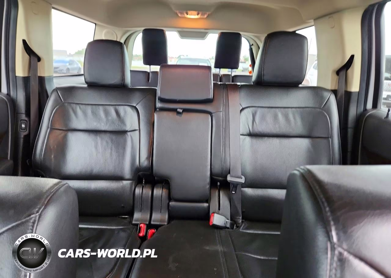 2019 Ford Flex Limited VIN:2FMHK6D84KBA35198 - 10