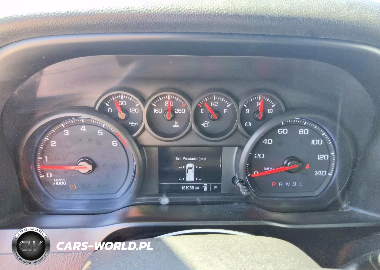 2019 Chevrolet Silverado C1500 Custom VIN:3GCPWBEH9KG198275 - 9