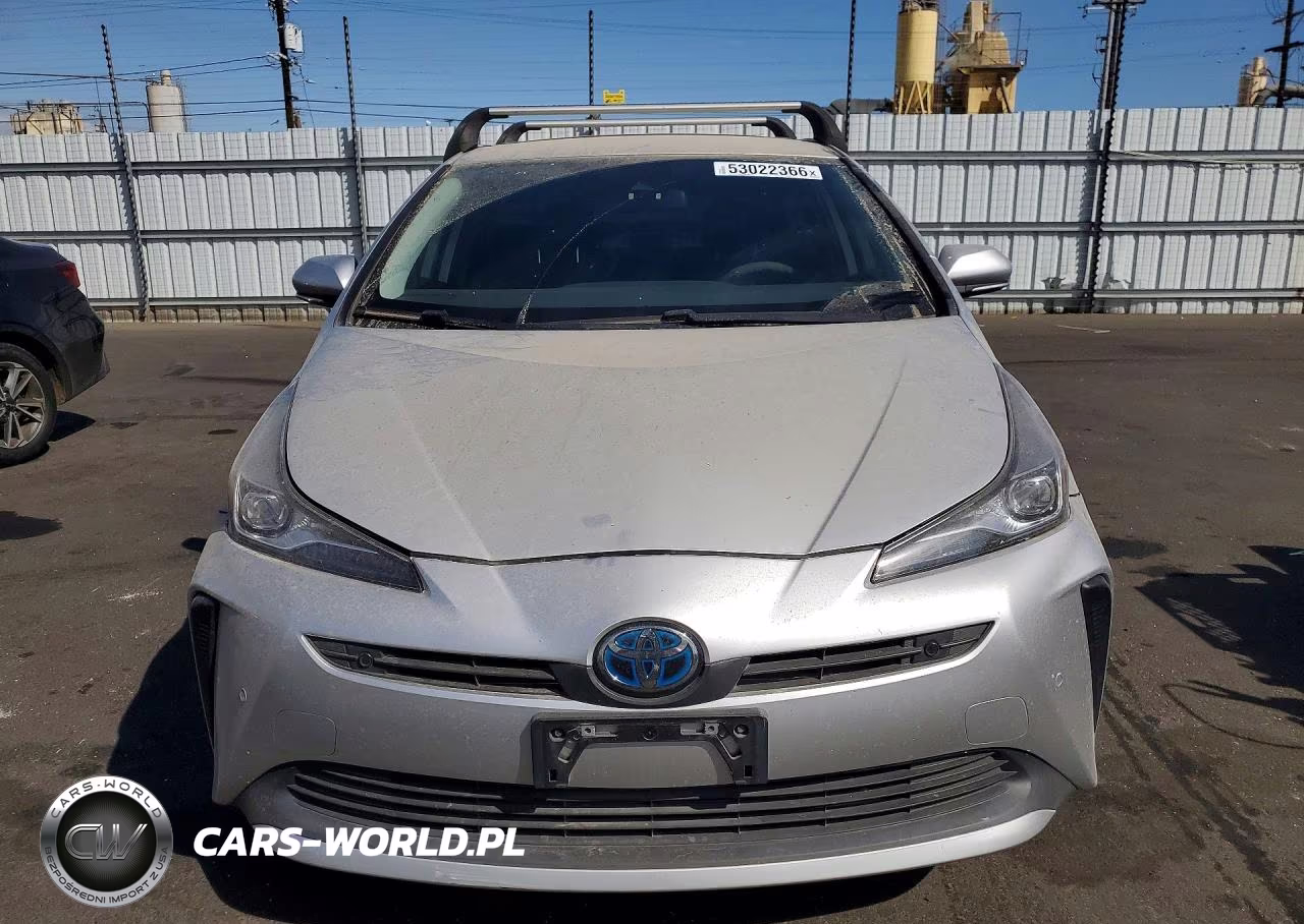 2021 Toyota Prius Le VIN:JTDKAMFU8M3137246 - 5