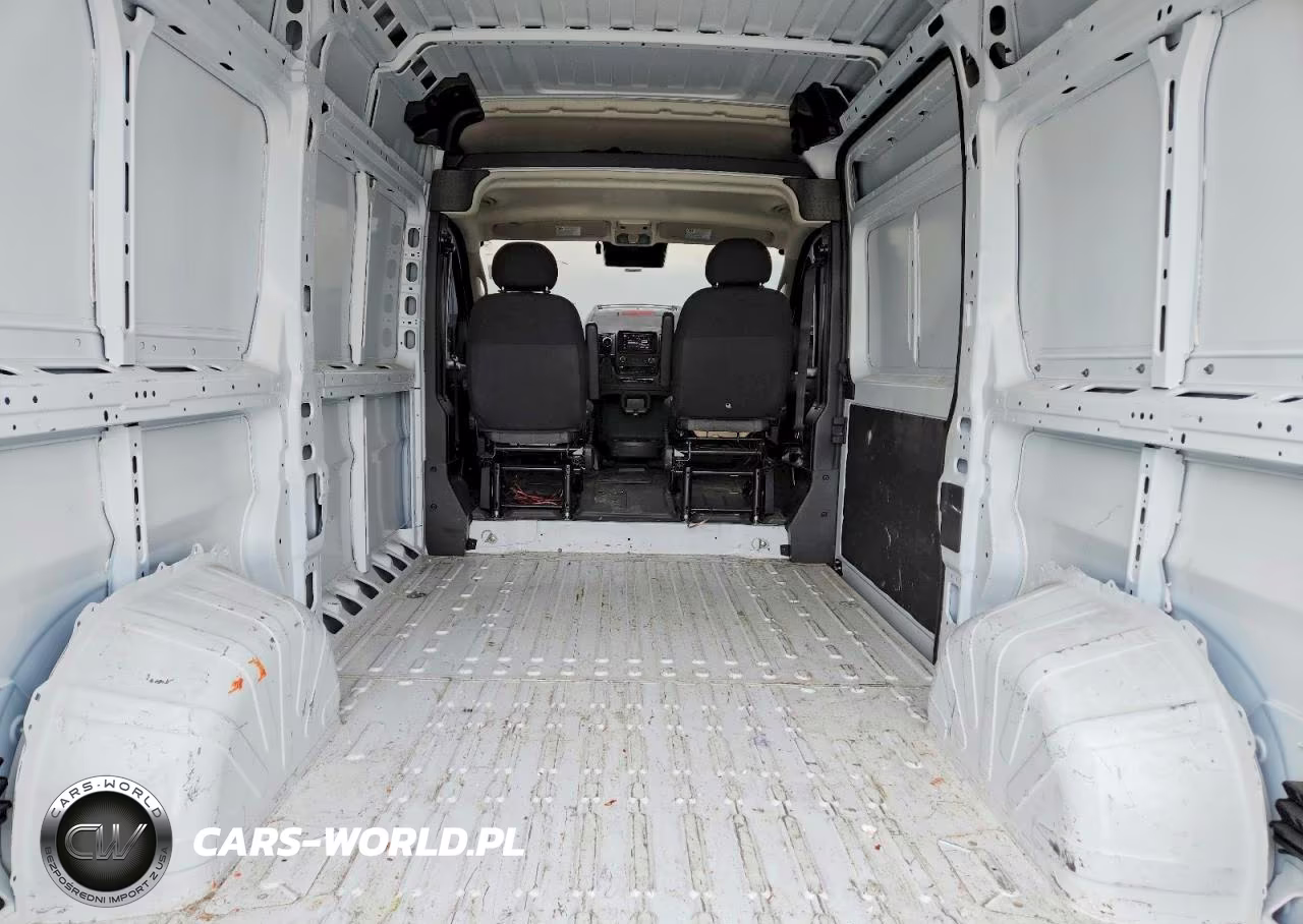 2024 Ram Promaster 1500 Delivery Van VIN:3C6LRVBG8RE121073 - 10