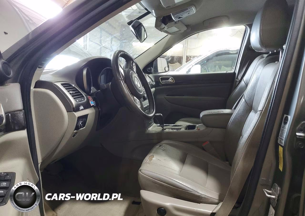 2012 Jeep Grand Cherokee Laredo VIN:1C4RJFAG3CC128125 - 7