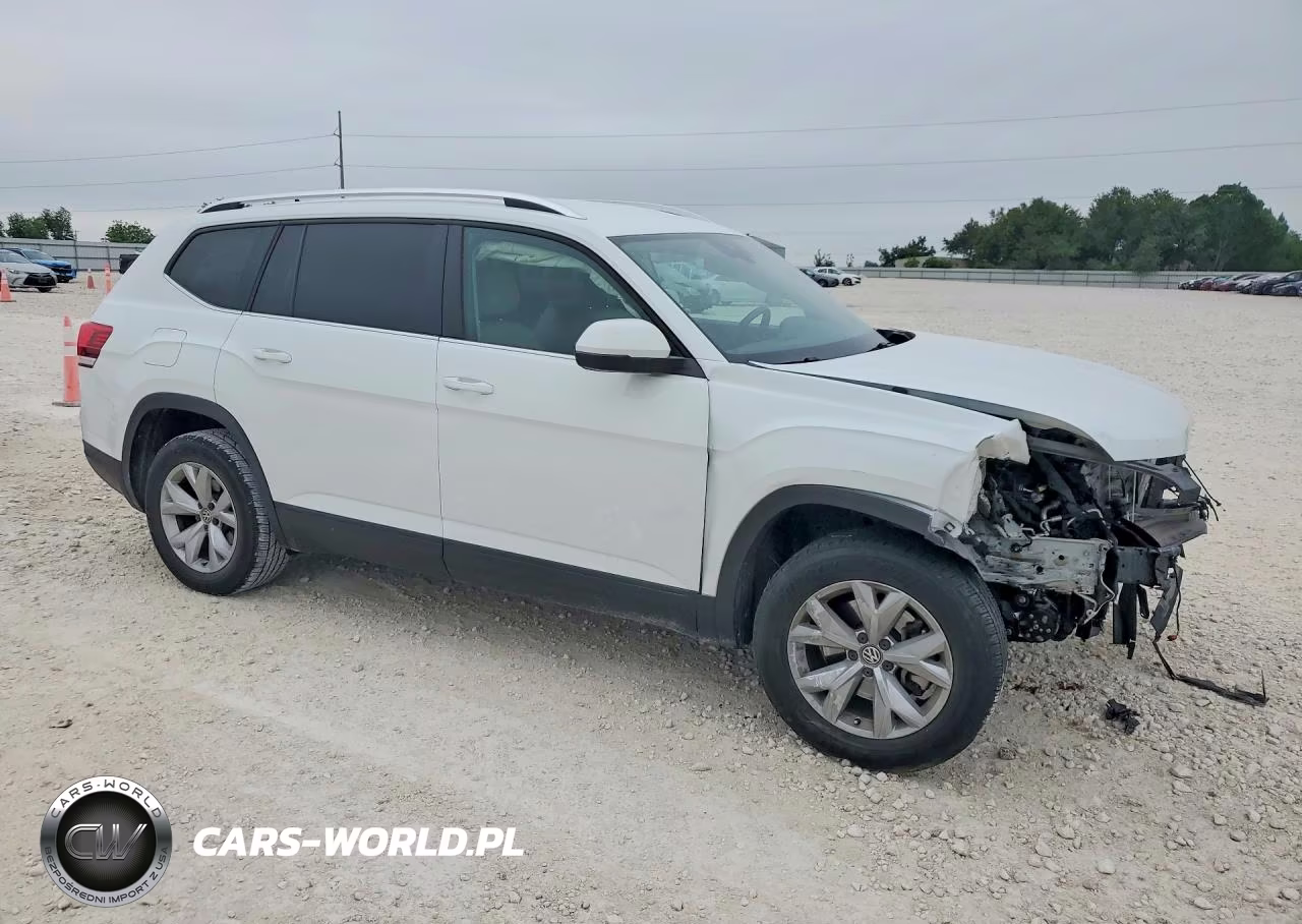2018 Volkswagen Atlas Se VIN:1V2DR2CA2JC512994 - 4