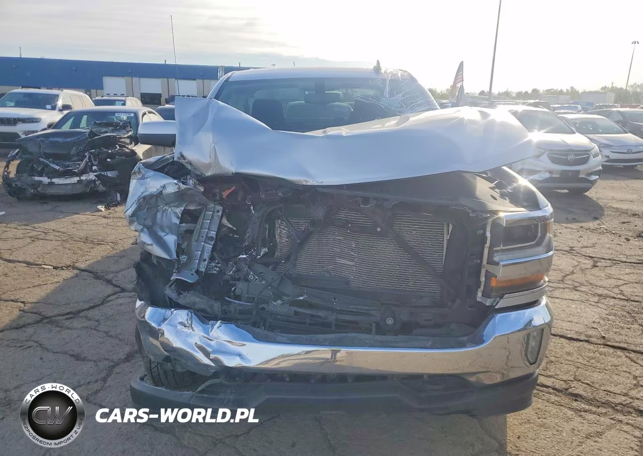 2017 Chevrolet Silverado K1500 Lt VIN:1GCVKREC1HZ167157 - 5