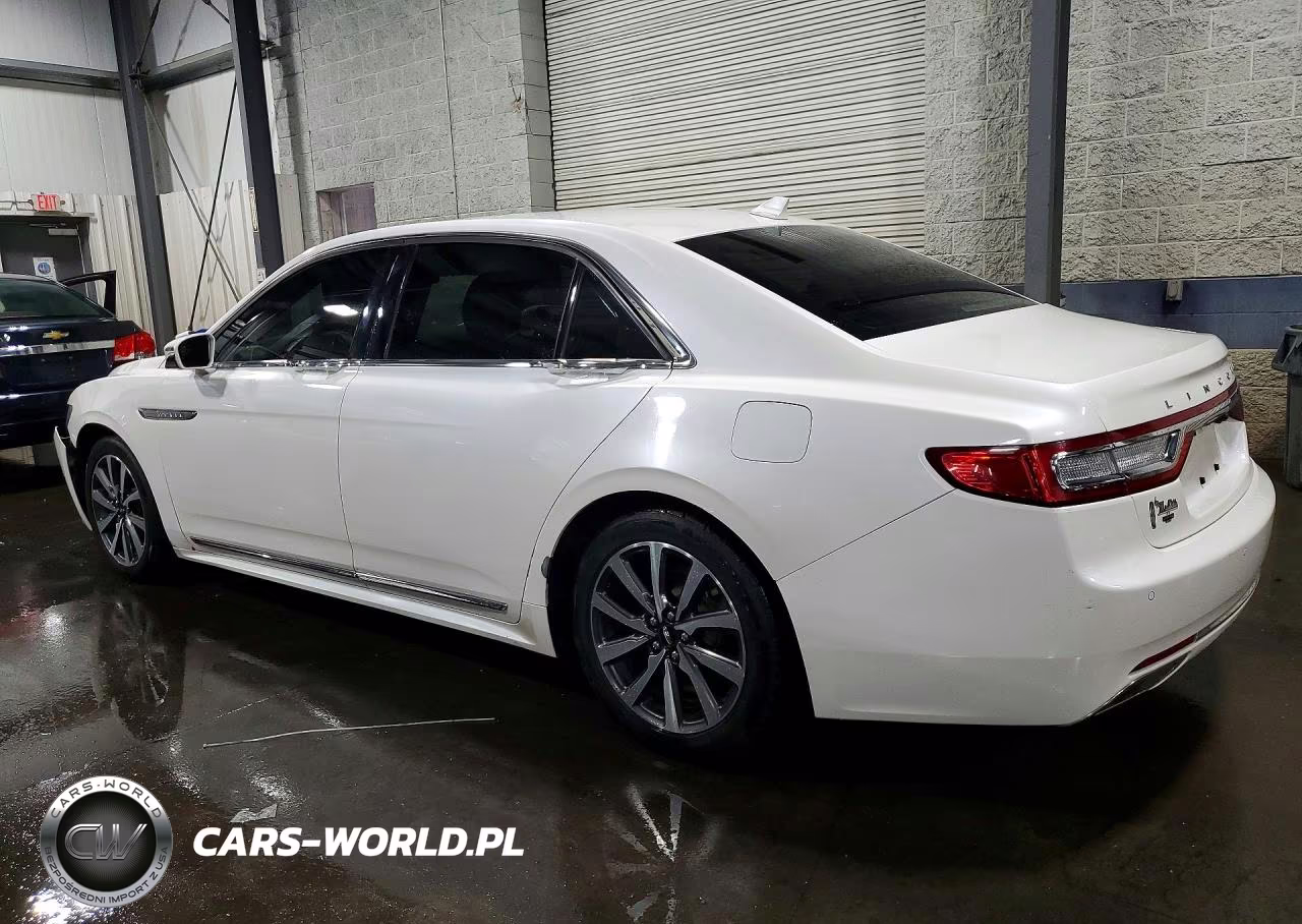 2018 Lincoln Continental Premiere VIN:1LN6L9PK4J5611579 - 2