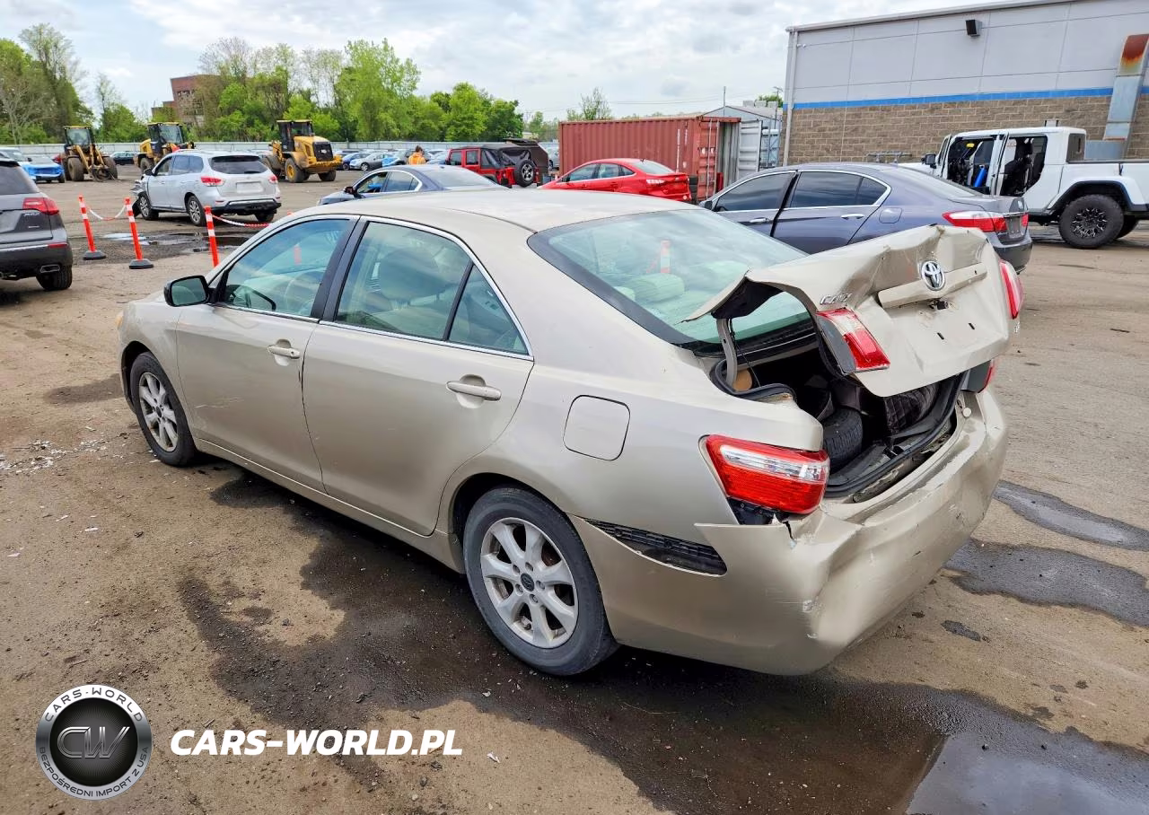 2007 Toyota Camry Le VIN:4T1BE46KX7U668462 - 2