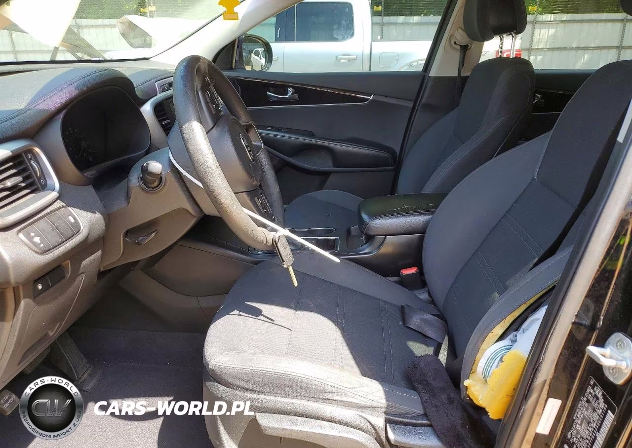 2016 Kia Sorento L VIN:5XYPG4A34GG091109 - 7