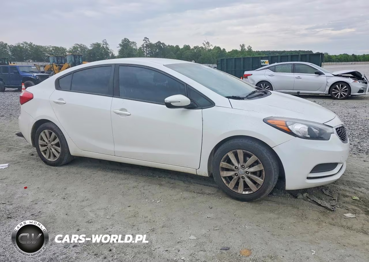 2016 Kia Forte Lx VIN:KNAFX4A64G5584252 - 4