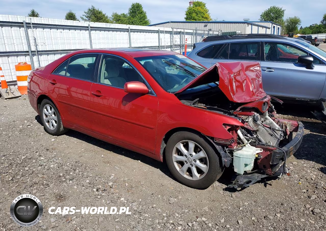 2010 Toyota Camry Le VIN:4T1BF3EK0AU071224 - 4
