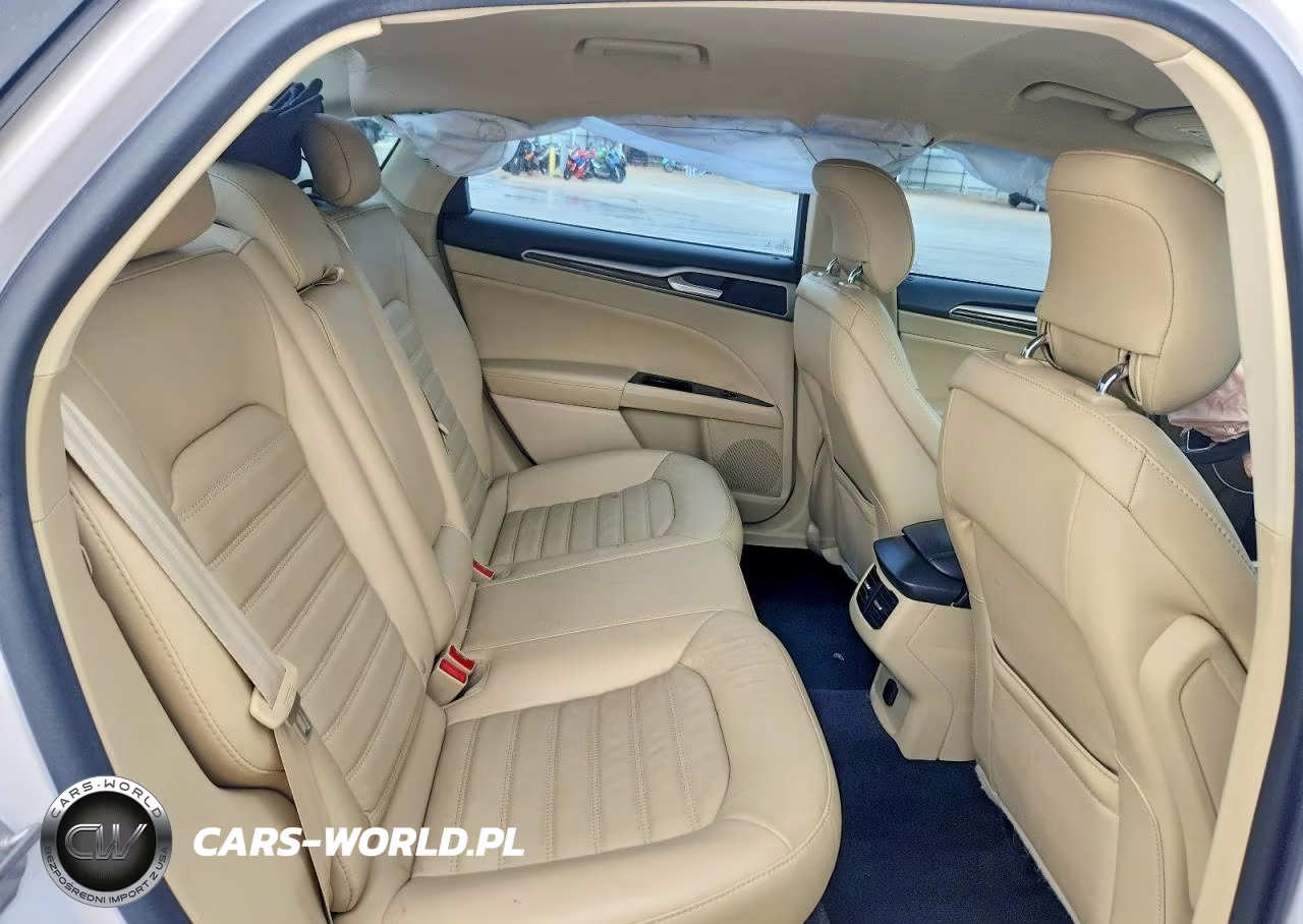 2015 Ford Fusion Se VIN:3FA6P0HD4FR113185 - 10