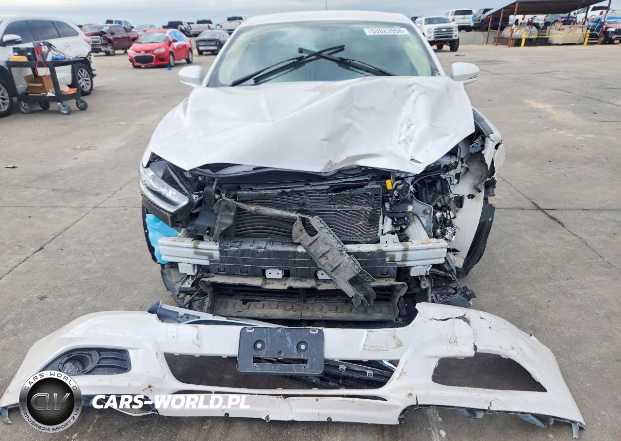 2015 Ford Fusion Se VIN:3FA6P0HD4FR113185 - 5