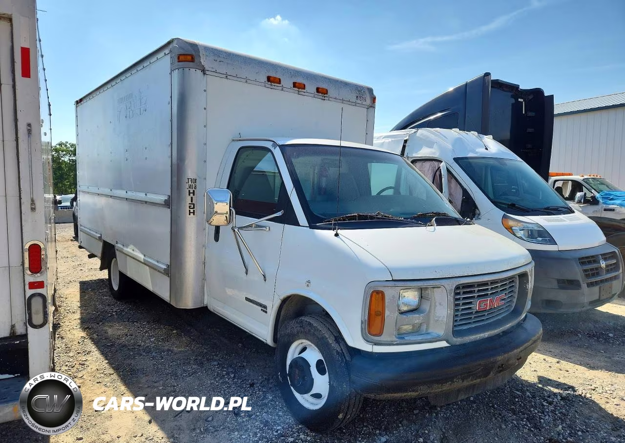 2001 GMC Savana Box Truck VIN:1GDHG31R911900495 - 4