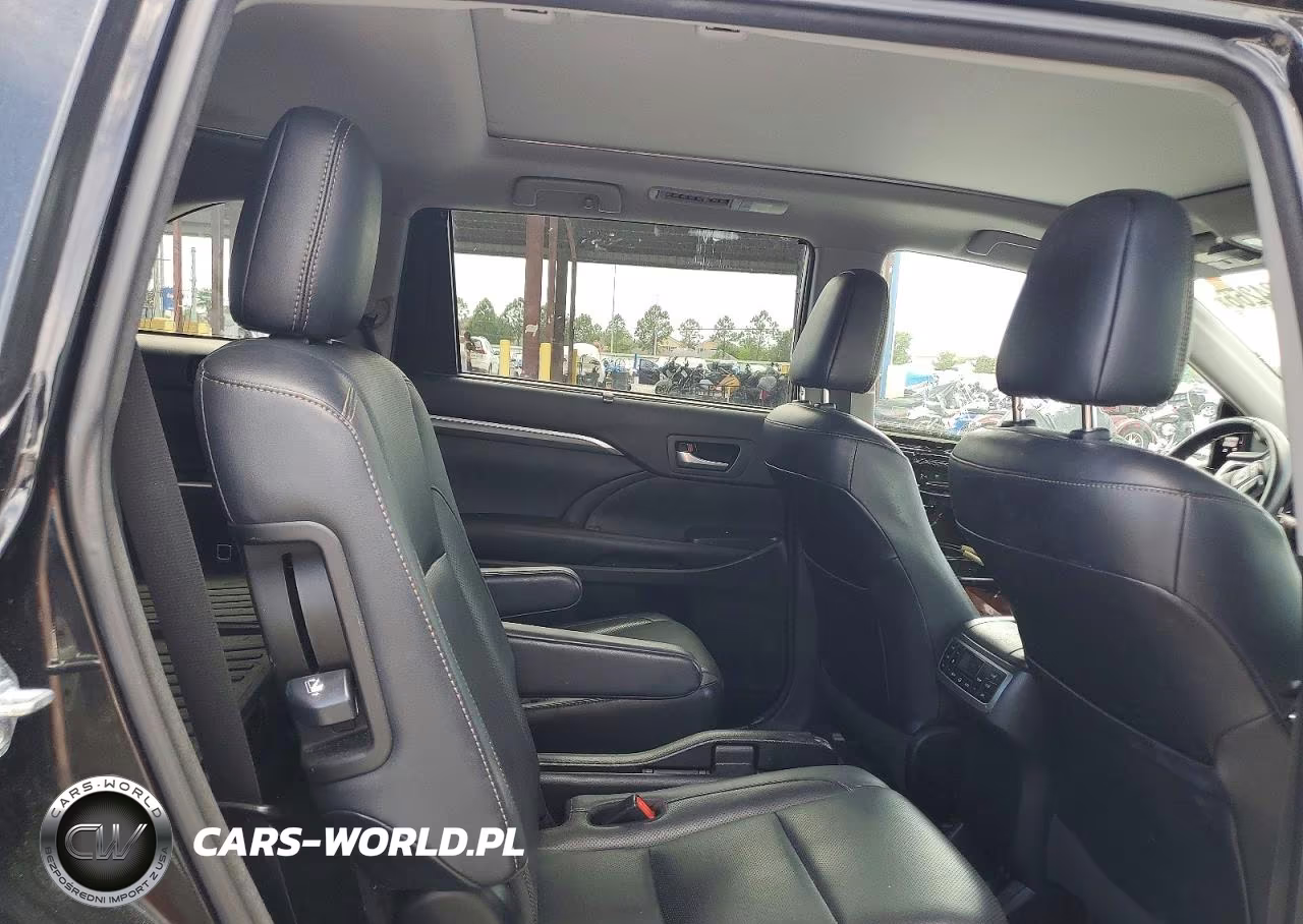 2017 Toyota Highlander Limited Platinum VIN:5TDDZRFH0HS456100 - 11
