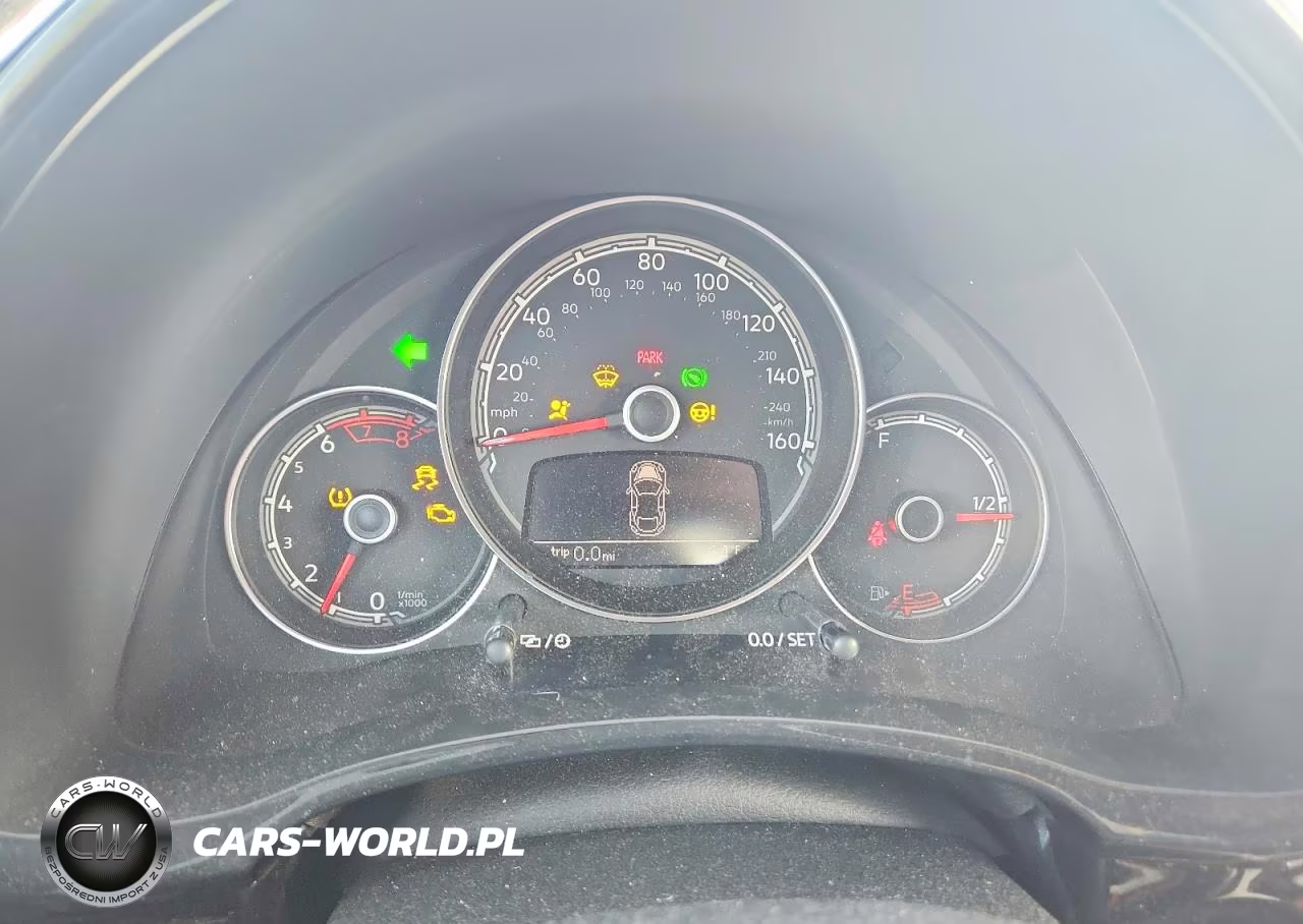 2017 Volkswagen Beetle S VIN:3VW517AT7HM813782 - 9