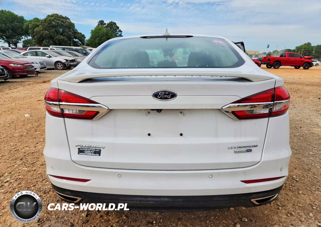 2020 Ford Fusion Titanium VIN:3FA6P0D97LR131418 - 6