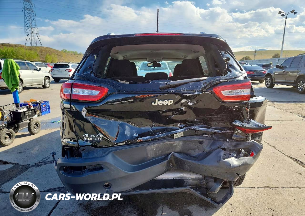 2017 Jeep Cherokee Latitude VIN:1C4PJMCS6HW625804 - 6