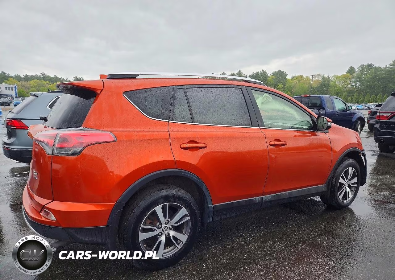 2016 Toyota Rav4 Xle VIN:JTMRFREV9GJ084757 - 3