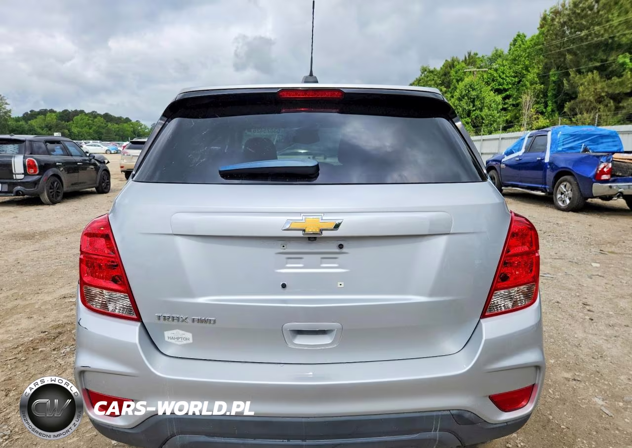 2020 Chevrolet Trax Ls VIN:3GNCJNSB0LL246244 - 6