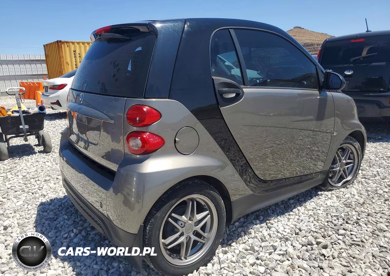2013 Smart Fortwo Pure VIN:WMEEJ3BA2DK674155 - 3