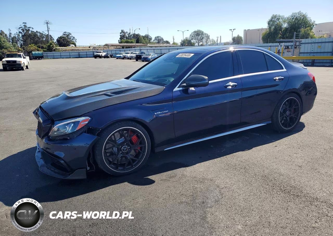 2017 Mercedes-Benz C 63 Amg-S – zdjęcie 1 z 12