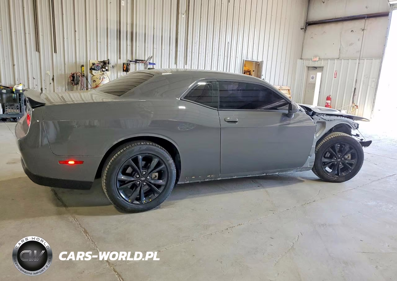 2023 Dodge Challenger Sxt VIN:2C3CDZGG6PH606552 - 3