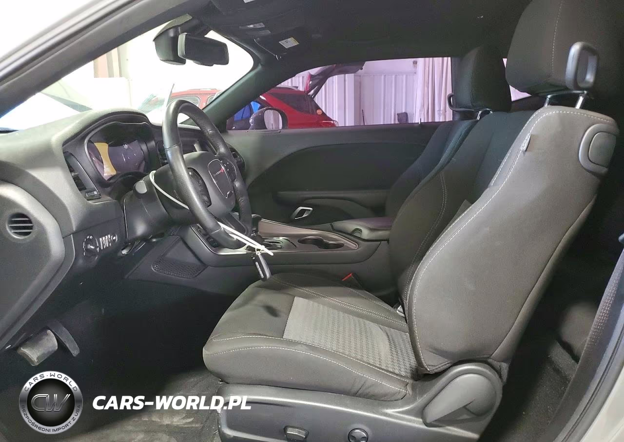 2023 Dodge Challenger Sxt VIN:2C3CDZGG6PH606552 - 7