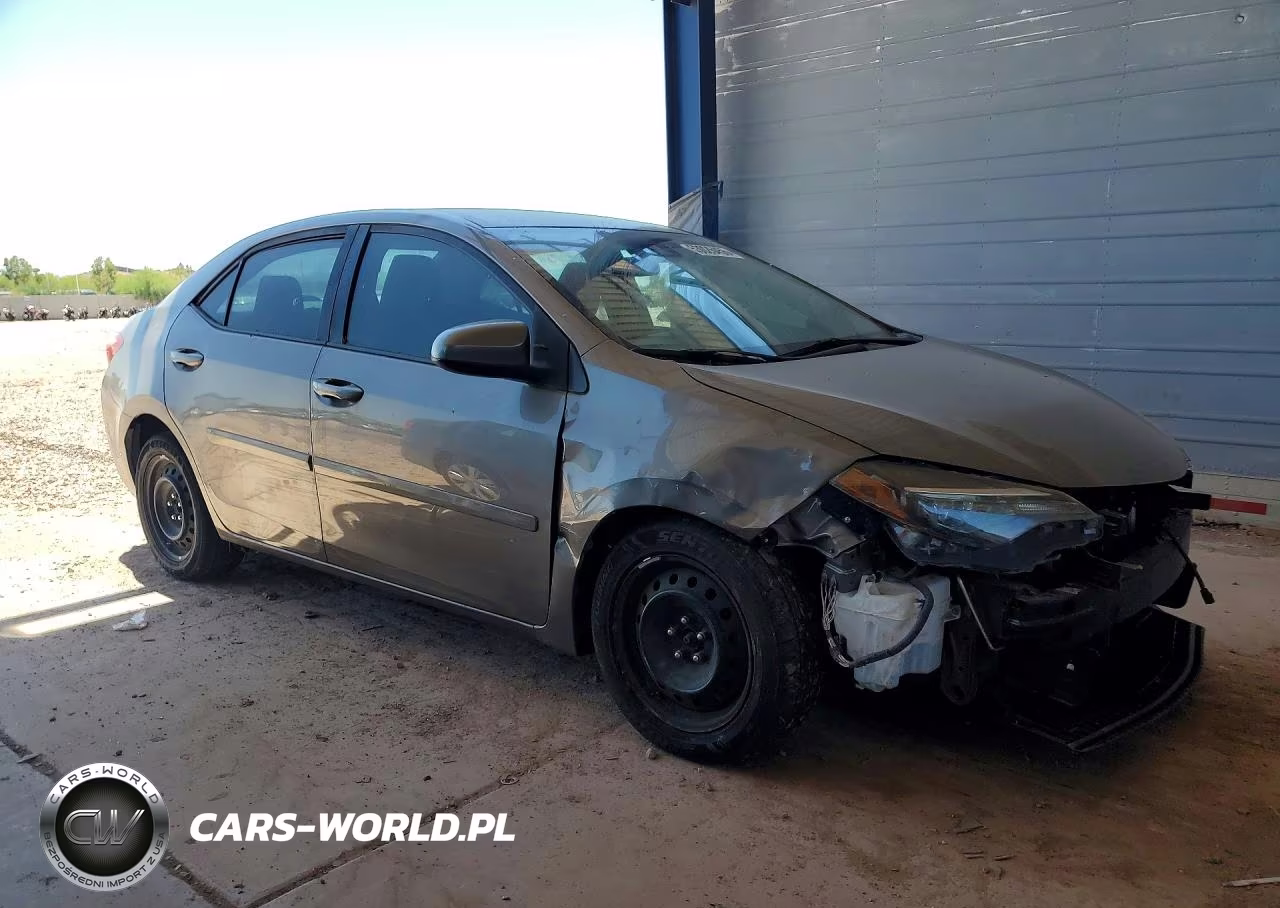 2019 Toyota Corolla Le VIN:2T1BURHE4KC229274 - 4