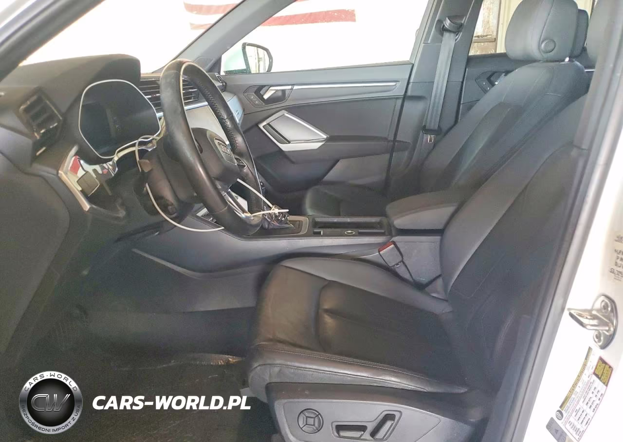2019 Audi Q3 Premium VIN:WA1AECF36K1076483 - 7