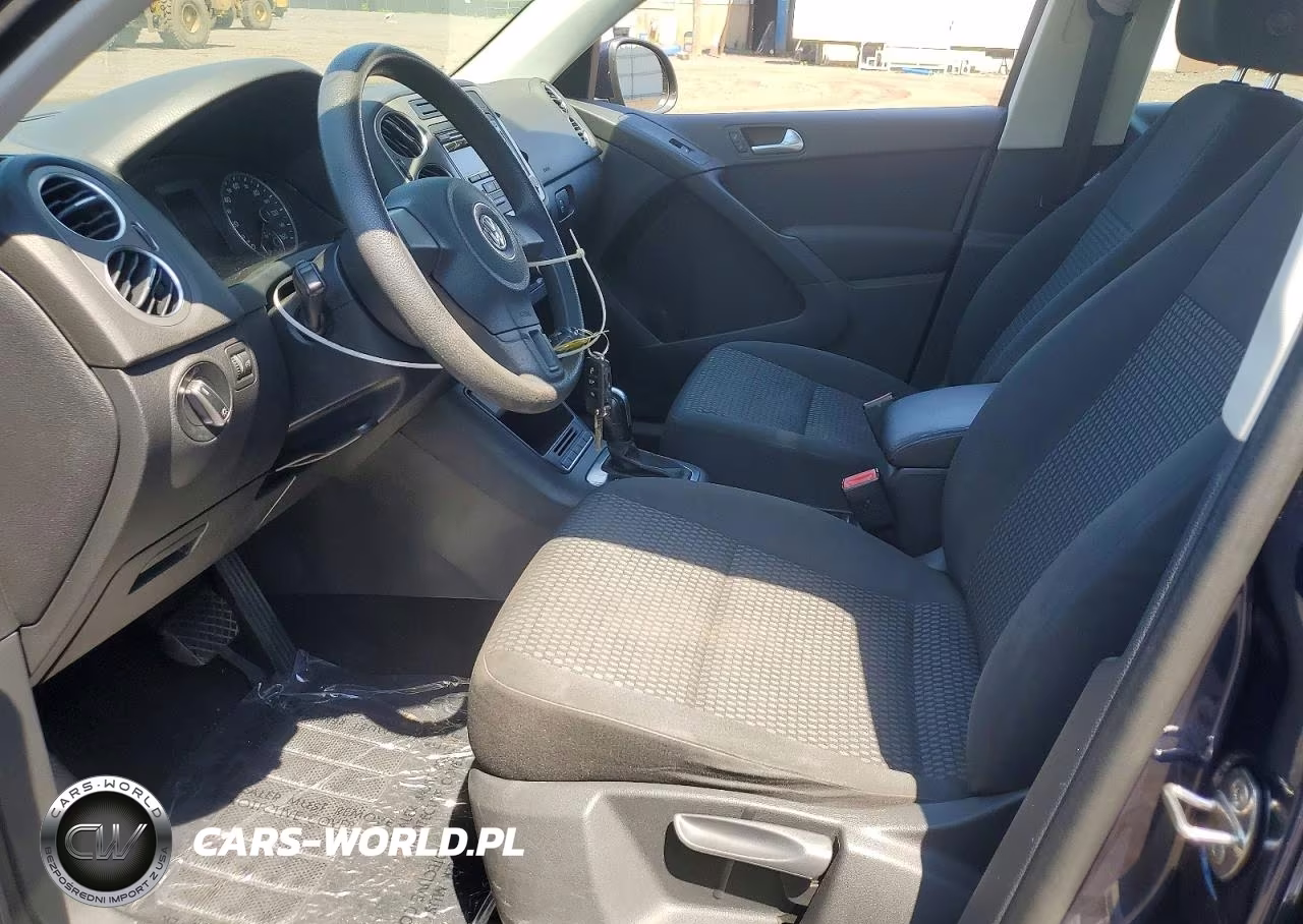 2011 Volkswagen Tiguan S VIN:WVGAV7AX0BW553432 - 7