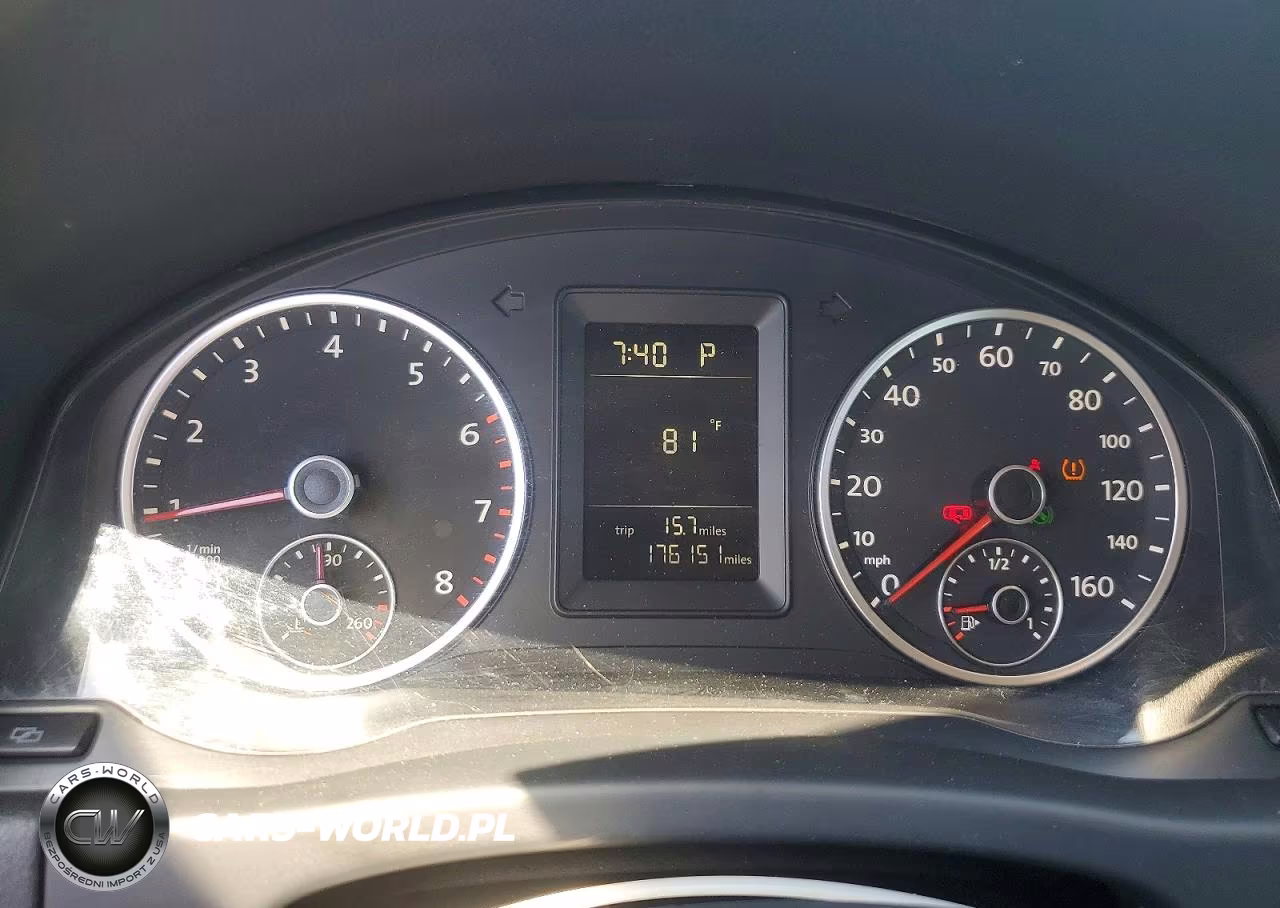 2011 Volkswagen Tiguan S VIN:WVGAV7AX0BW553432 - 9