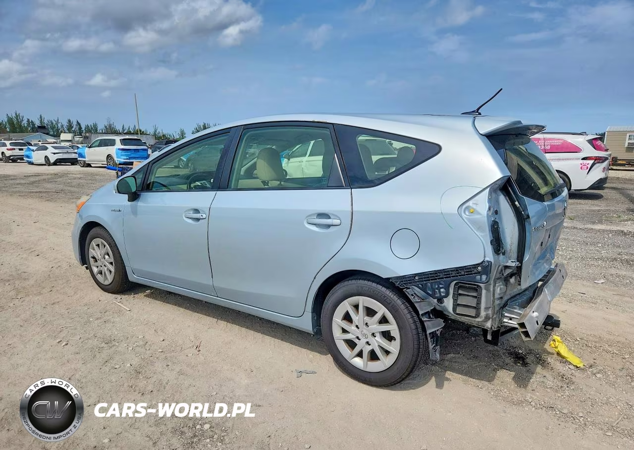 2012 Toyota Prius V Three VIN:JTDZN3EUXC3173498 - 2