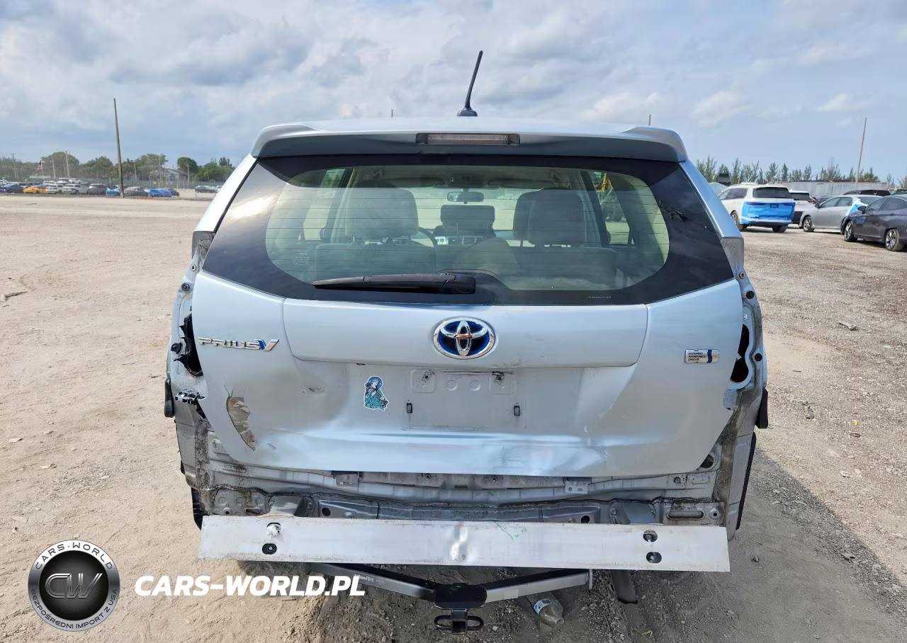 2012 Toyota Prius V Three VIN:JTDZN3EUXC3173498 - 6
