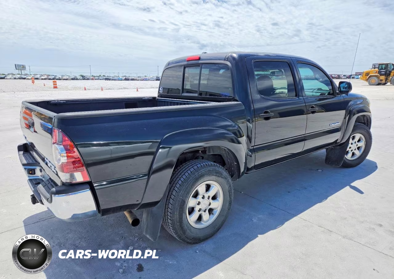 2010 Toyota Tacoma Double Cab Prerunner VIN:5TEJU4GN9AZ691547 - 3