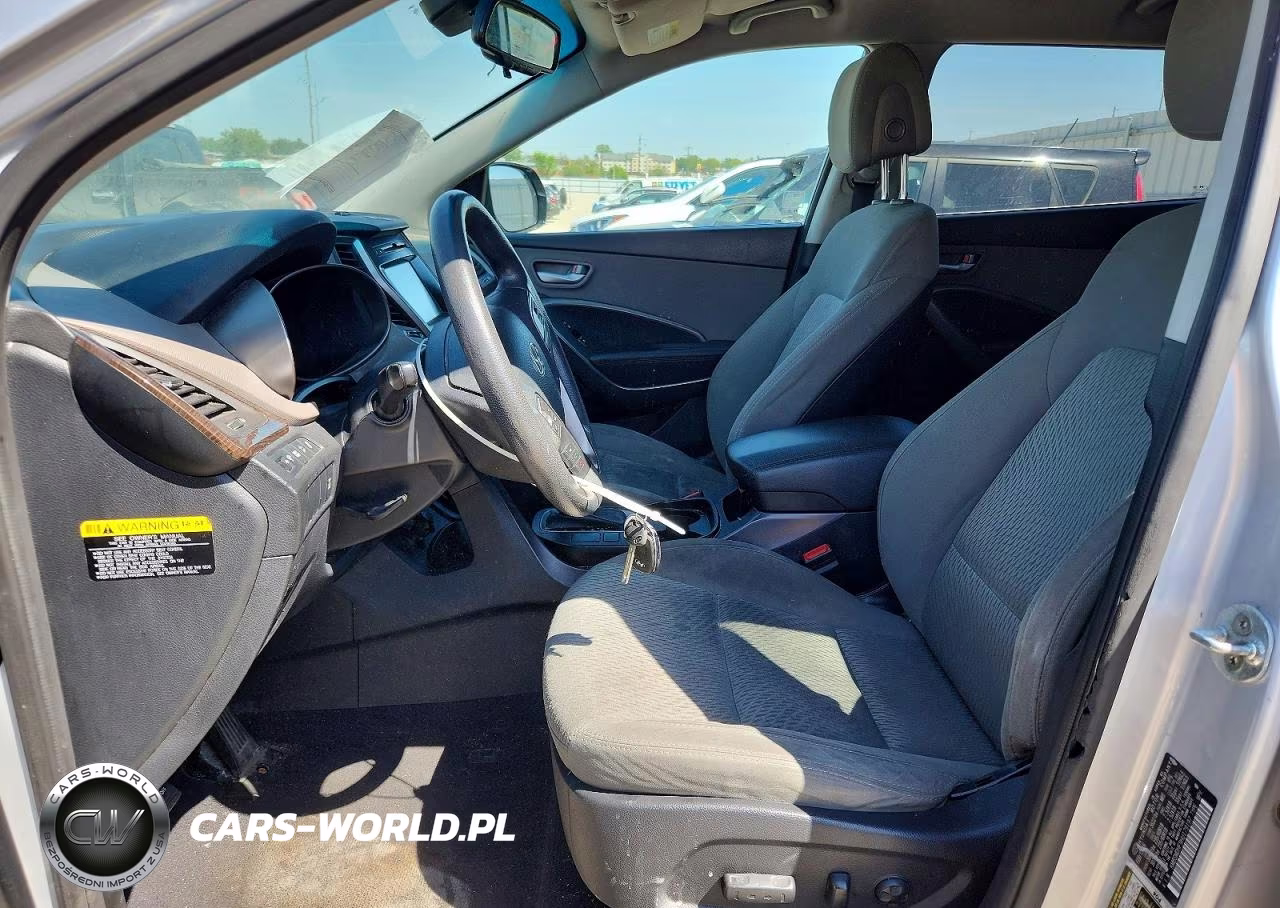 2017 Hyundai Santa Fe Se VIN:KM8SMDHF9HU179197 - 7