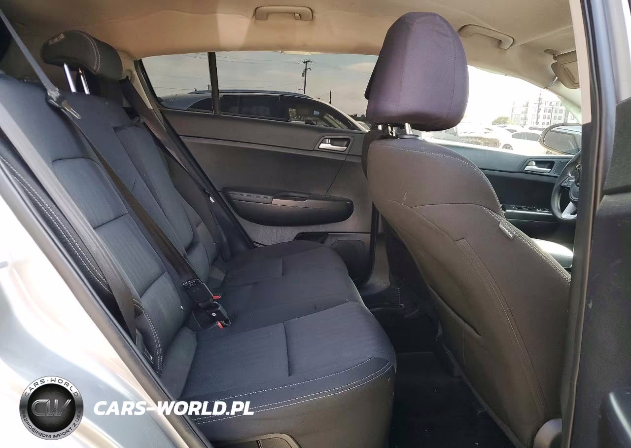 2020 Kia Sportage Lx VIN:KNDPM3AC4L7832157 - 11